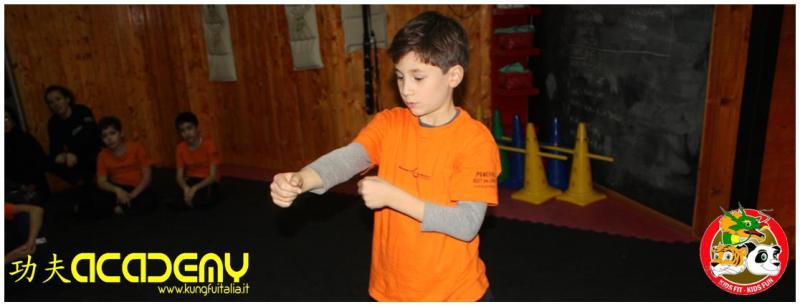 Kung Fu Academy Caserta di Sifu Mezzone Wing Chun Tjun, Ving Tsun Kung Fu Bambini difesa personale Accademia nazionale Italia scuola di taiji sanda chi kung www.kungfuitalia.i (2)